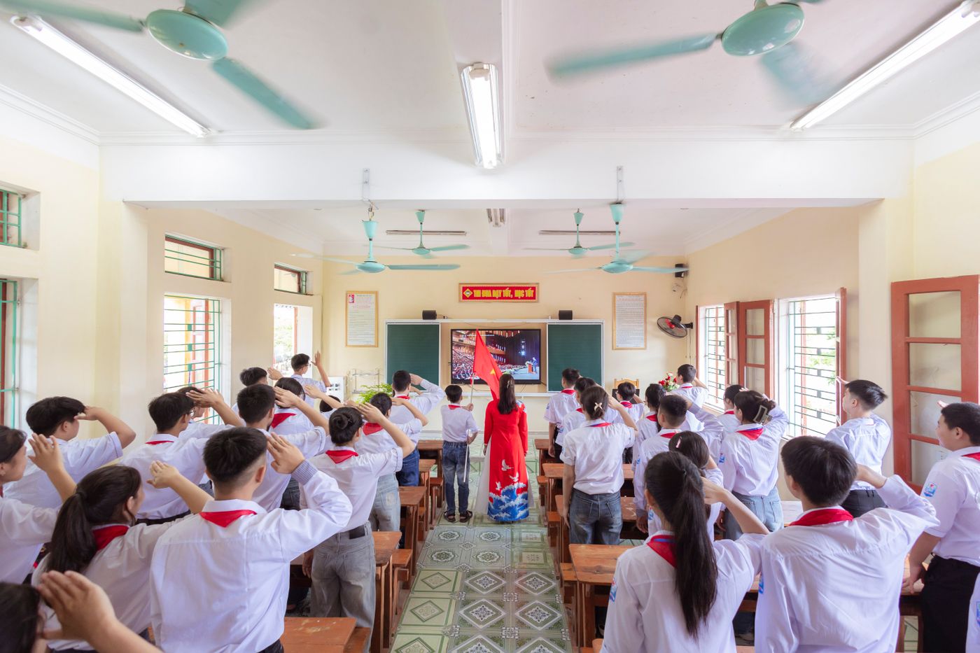 Mất gốc tiếng Anh nên bắt đầu từ đâu?